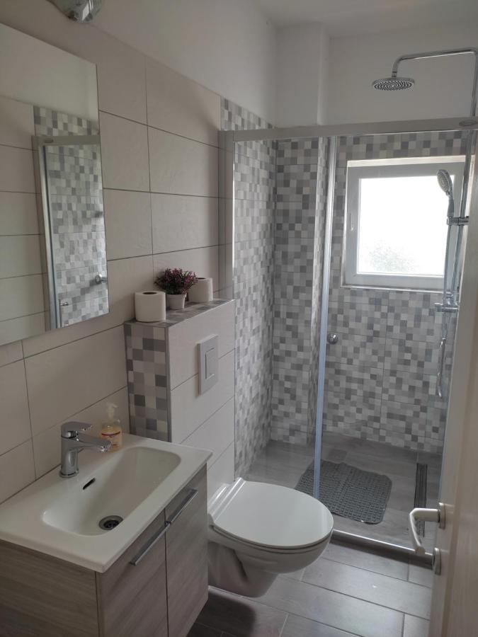Apartman Miami Podstrana Ngoại thất bức ảnh