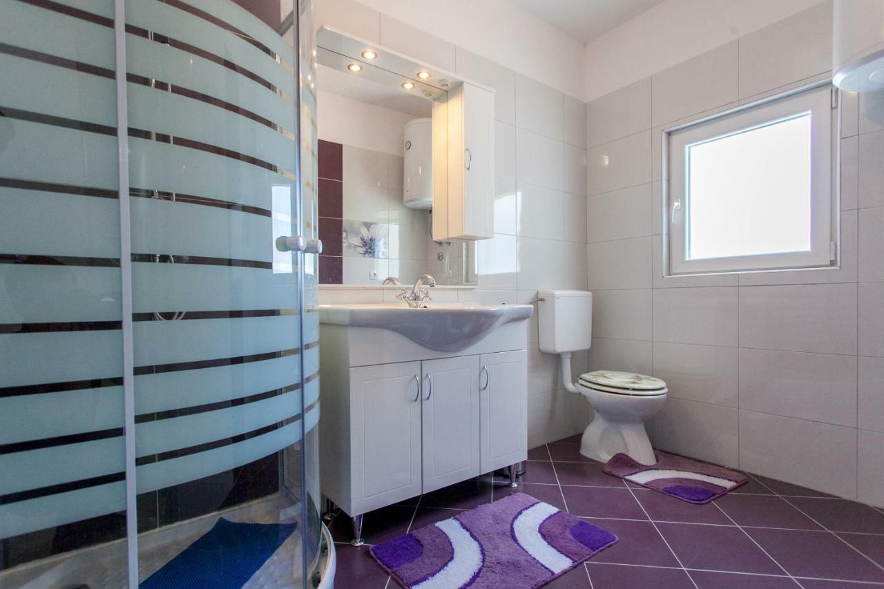 Apartman Miami Podstrana Phòng bức ảnh