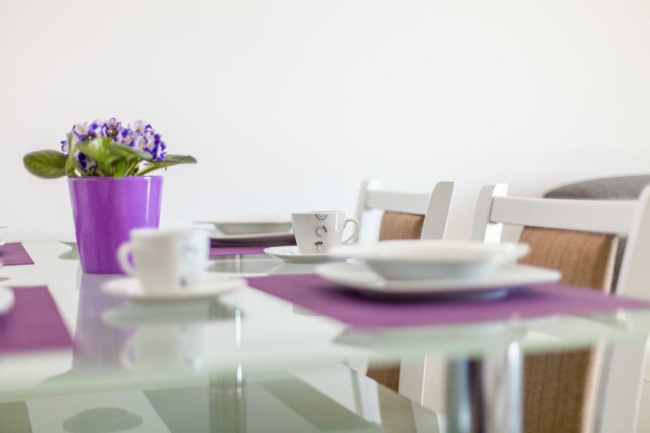 Apartman Miami Podstrana Phòng bức ảnh